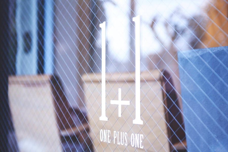 ONE PLUS ONE ユニフォーム